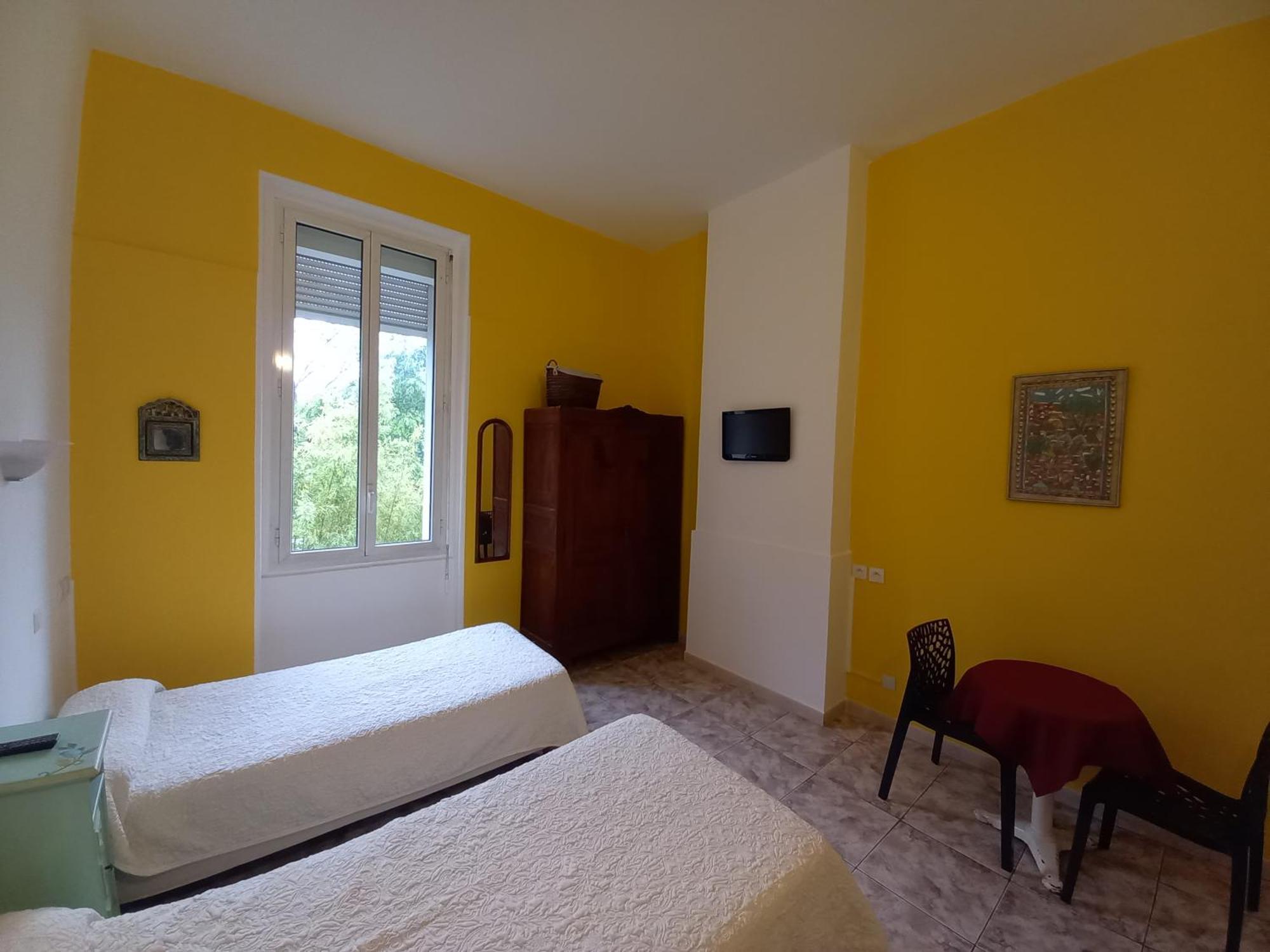 Hotel Acapulco Montpellier Esterno foto