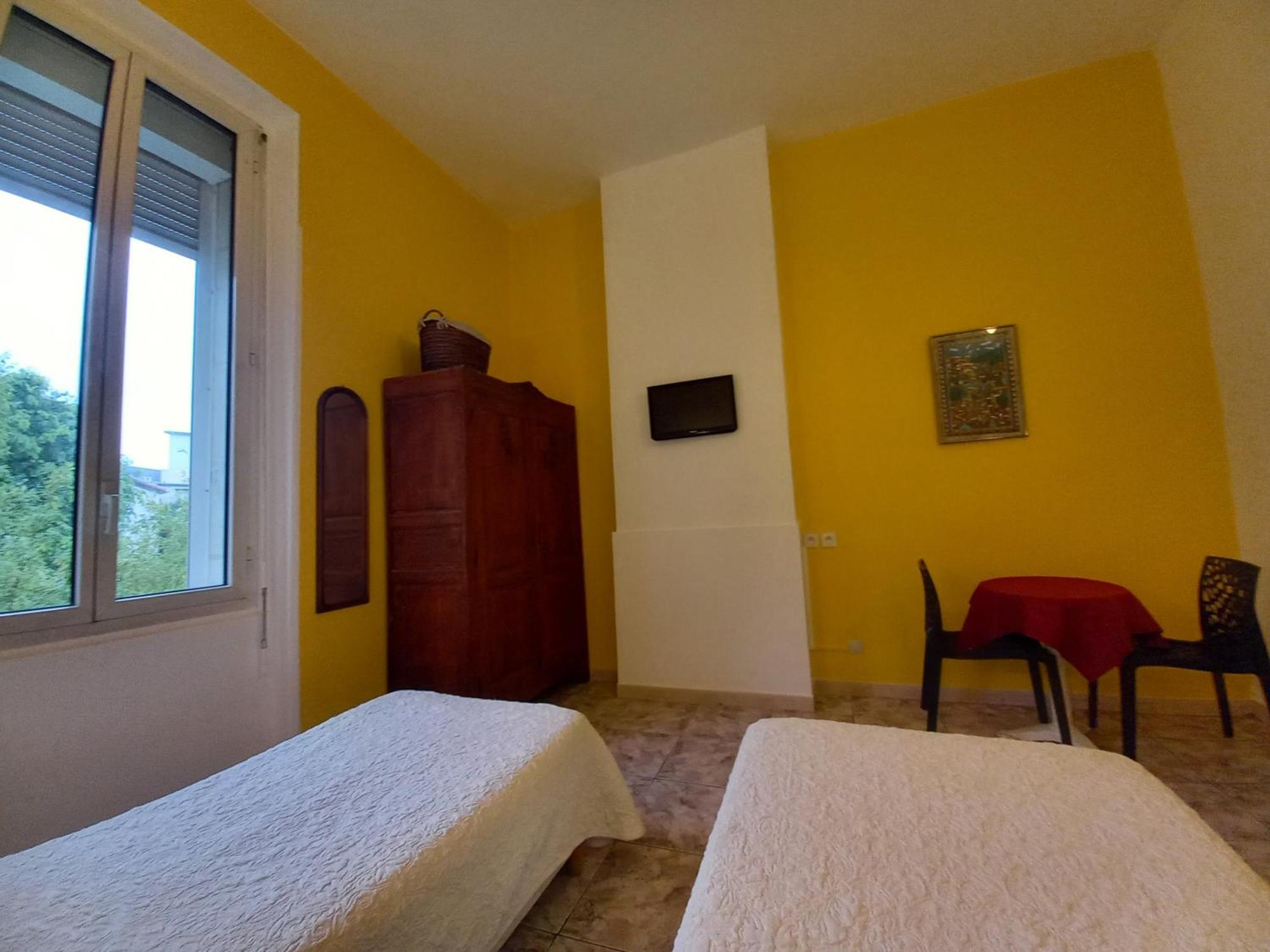 Hotel Acapulco Montpellier Esterno foto