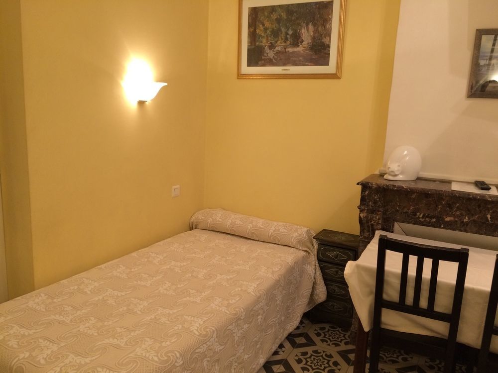 Hotel Acapulco Montpellier Esterno foto